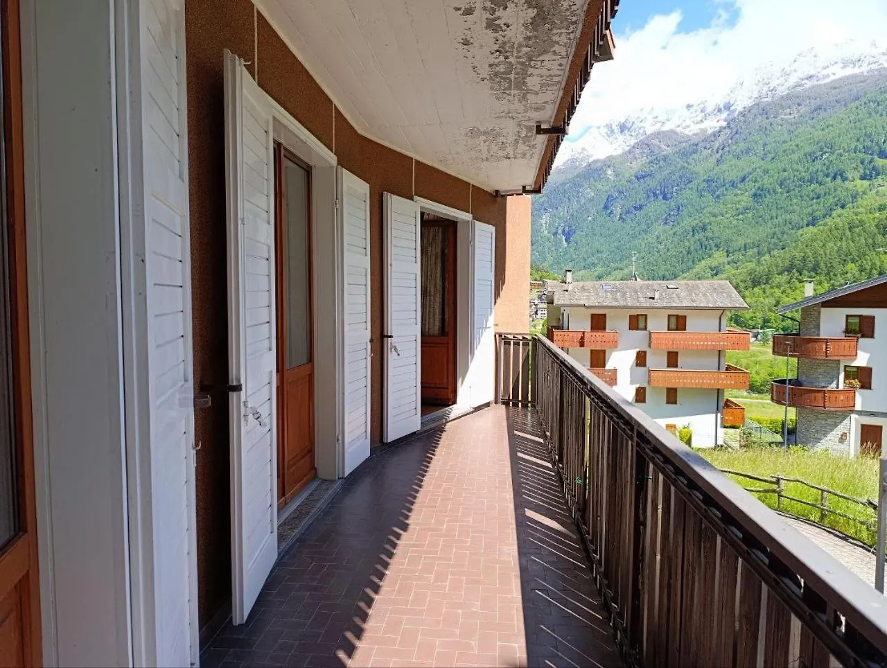 Cozy Alpine Nest - Near Ski Lifts Chiesa in Valmalenco Διαμέρισμα
